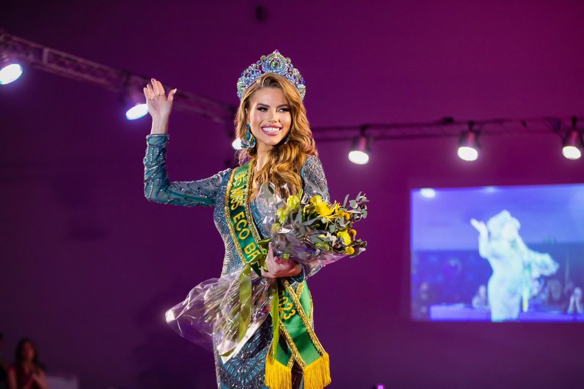 A paranaense Paula Assunção é a Miss Eco Brasil 2023