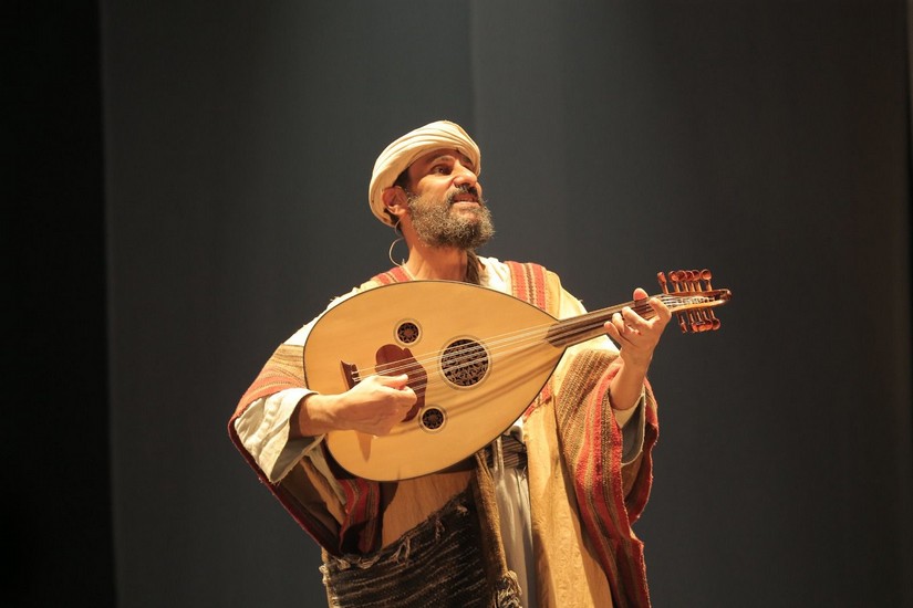 Aclamado pela crítica, espetáculo O Profeta retorna ao Rio de Janeiro, de 5 a 7 de abril, no Teatro Clara Nunes