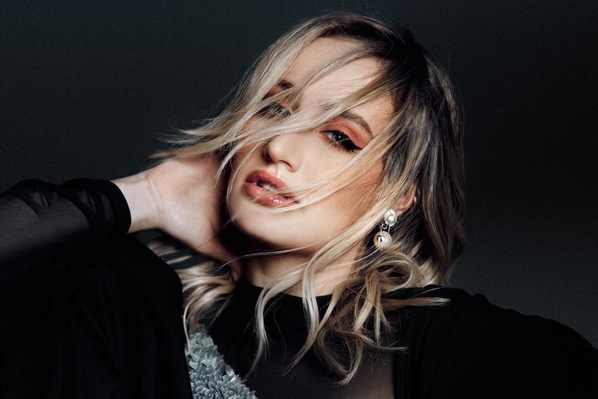 Bruna Griphao é convidada da semana no 'TVZ Temporada Pocah' no Multishow