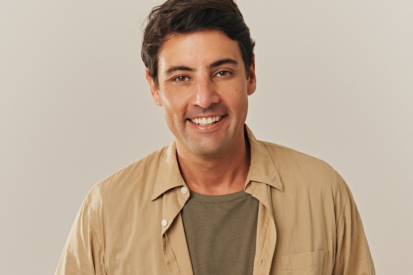 Bruno De Luca, chegando aos 40 anos, o apresentador também atua como ator, produtor, diretor e até editor