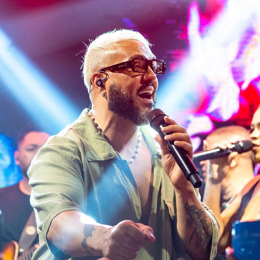 Camarote Rio Praia divulga o Line-Up do Carnaval 2026 com nomes consagrados do samba e pagode