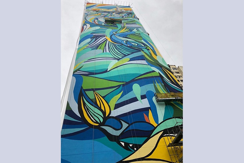 Centro do Rio de Janeiro ganha um dos maiores painéis artísticos verticais do mundo
