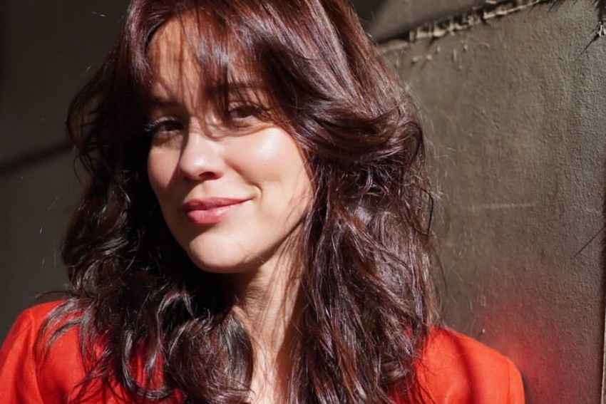 Claudia Campolina, a atriz que cria projetos com humor em luta contra o machismo