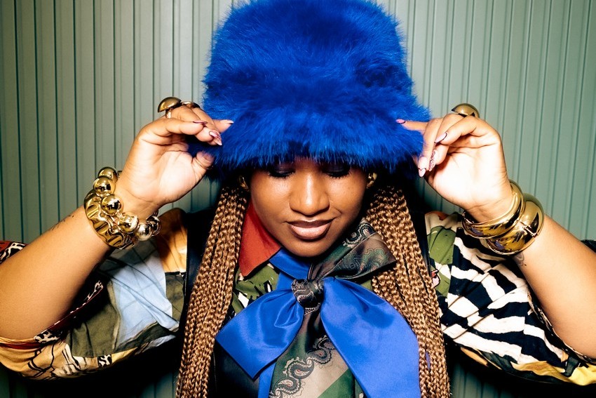 DJ Tamy sugere manifesto de identidade: Quando me vejo no espelho, vejo potência