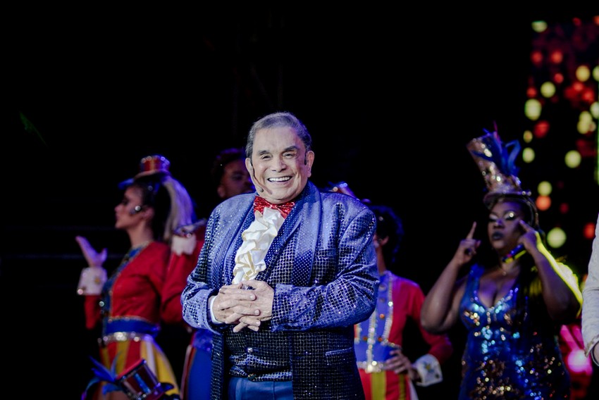 Eterno Trapalhão, Dedé Santana, comemora 90 anos com super produção em São Paulo