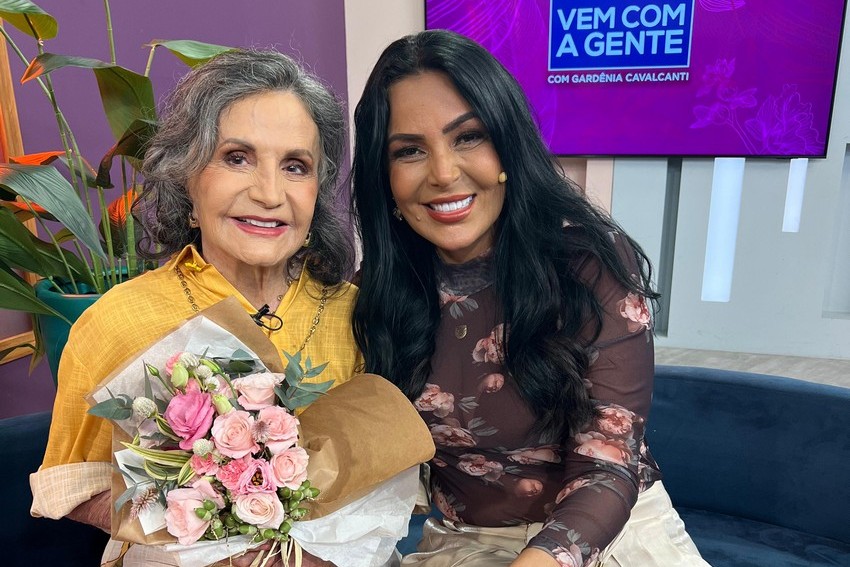 Gardênia Cavalcanti recebeu Rosamaria Murtinho  no programa ‘Vem Com a Gente’, da Band Rio