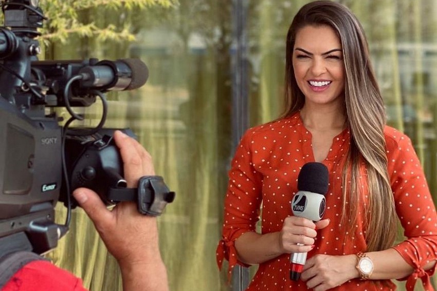 Jornalista da TV Record, Fábia Siqueira, compartilha com seus seguidores do instagram, dicas de beleza e qualidade de vida