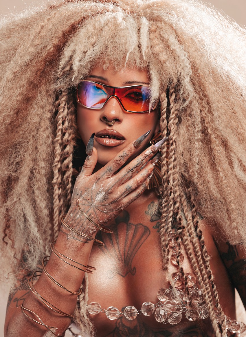 LEOA estreia show de “Original Malokera” na Casa Natura Musical, em São Paulo