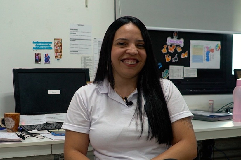Larissa Dias, auxiliar de reservas