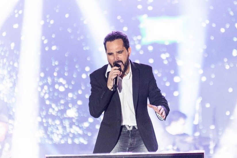 Luciano Camargo reúne 25 mil pessoas em sua estreia com show  gospel