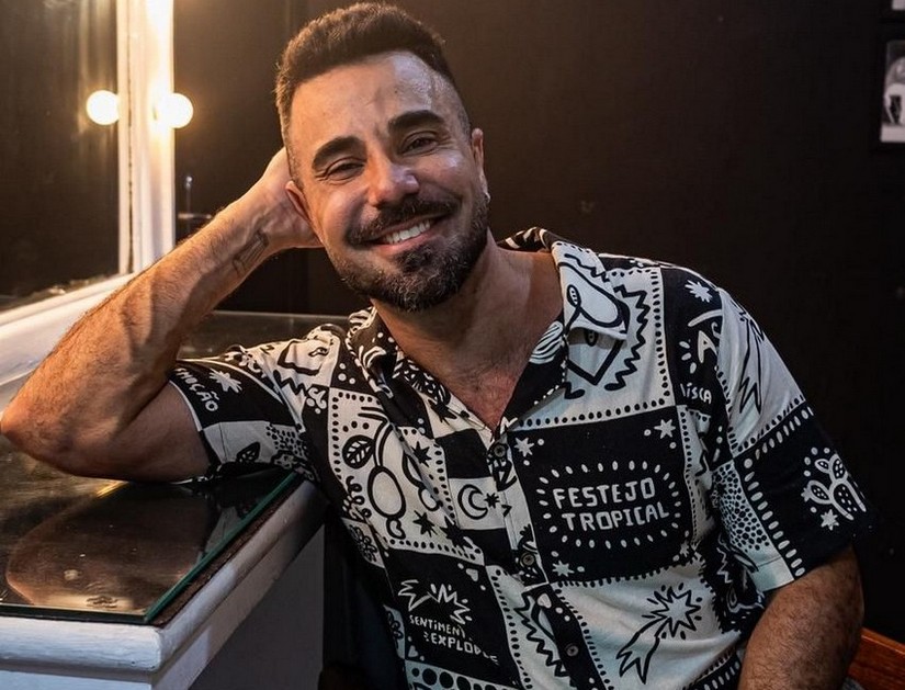 O premiado ator e cantor Victor Maia apresenta show em celebração à música brasileira LGBTQ+