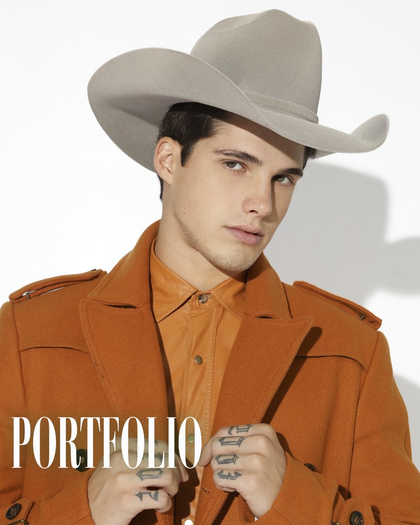 Gabriel Fop em editorial para a PORTFOLIO