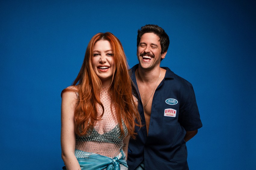 Sofia Gayoso faz resenha em novo single com Lukete e Duailibe