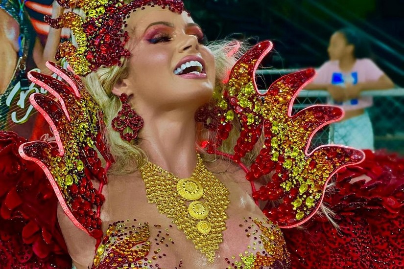 Thalita Zampirolli estreia como Rainha de Bateria da GRES Independente de Boa Vista