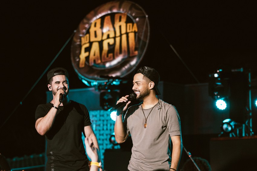 Thiago e Graciano lançam EP 02 do projeto No Bar da Facul